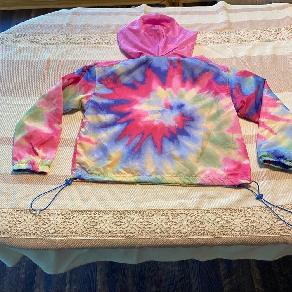 Polaroid Multi-Color Pull Over Wind Breaker - Picture 2 of 10